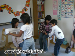 さぁ、どちらが早いかな？