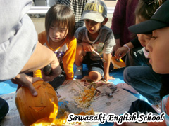 ハロウィン・カボチャカービング