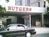 Rutgers Univ.です。１７６６年創立でＮＪ州最大の大学になります。私はここのニューアーク校に通ってます