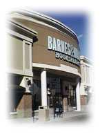 郊外型の大きな本屋です。日本にも都心以外にはこの手の店が結構ありますよね